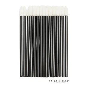 welur-1-png